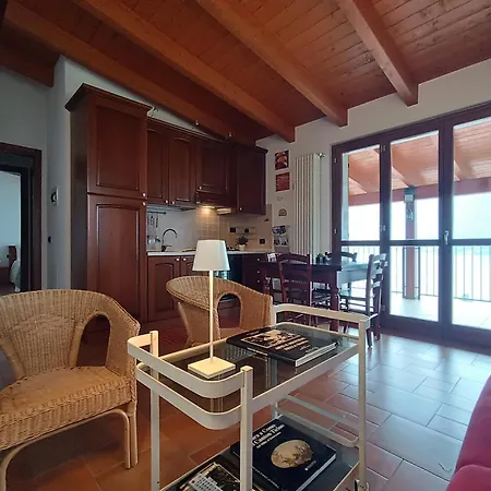 Casa Del Sole Appartement Dorio